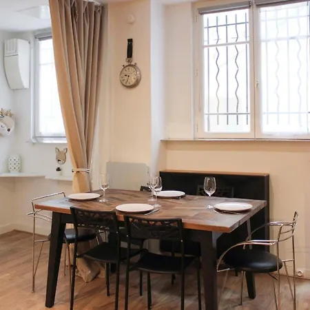 Appartement Comfortable 1bedroom In The Heart Of Parijs